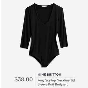 Scallop Neckline 3Q Sleeve Knit Bodysuit // XS
